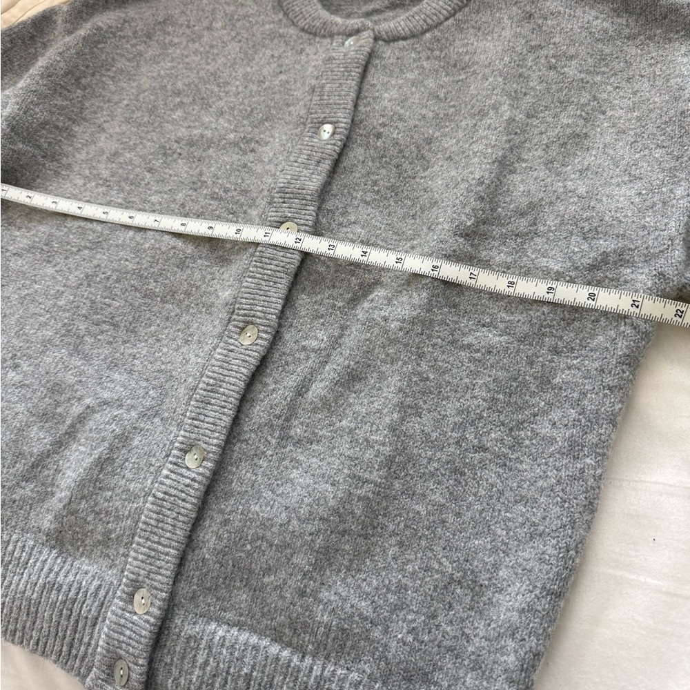 NWOT Cozy Gray Button-Up Cardigan Sweater | Size Medium - Picture 5 of 7